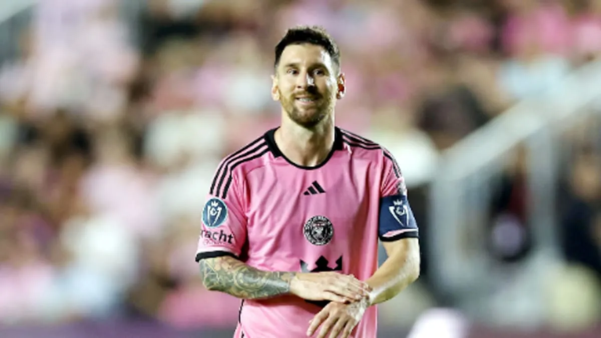 Lionel Messi pimpin Inter Miami menjadi satu-satunya wakil dari Amerika Serikat yang lolos ke babak 16 besar Piala Dunia Antarklub 2025.