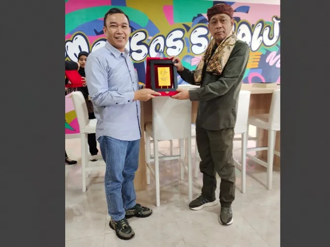 Bangun SR di Kepahiang, Bupati Temui Wamen Kemensos RI