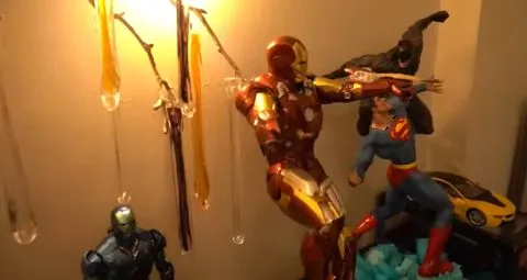 Koleksi Iron Man Ahmad Sahroni Ikut Dijarah Massa, Penghuni Rumah Tak Kelihatan