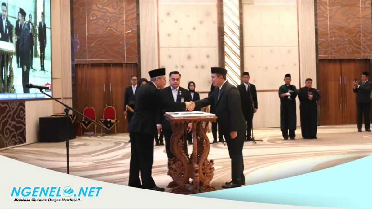 Indra Cahyadinata resmi dilantik menjadi Rektor Unib 2025–2029. Foto Dok Humas Unib